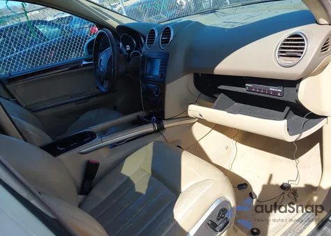 2006 Mercedes-Benz Ml 500 4Matic z USA, uszkodzony, nr VIN 4JGBB75E56A014068